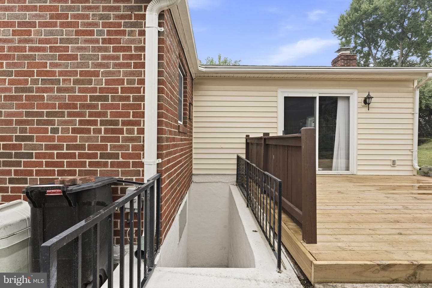 1034 Lakemont Road photo 4