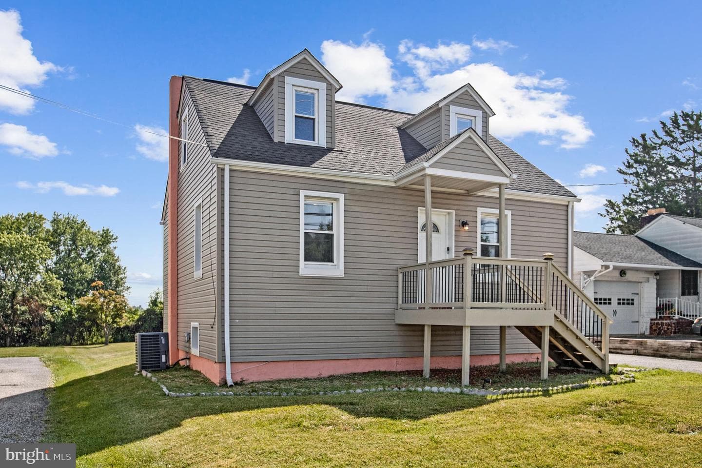 4604 Ridge Road photo 3