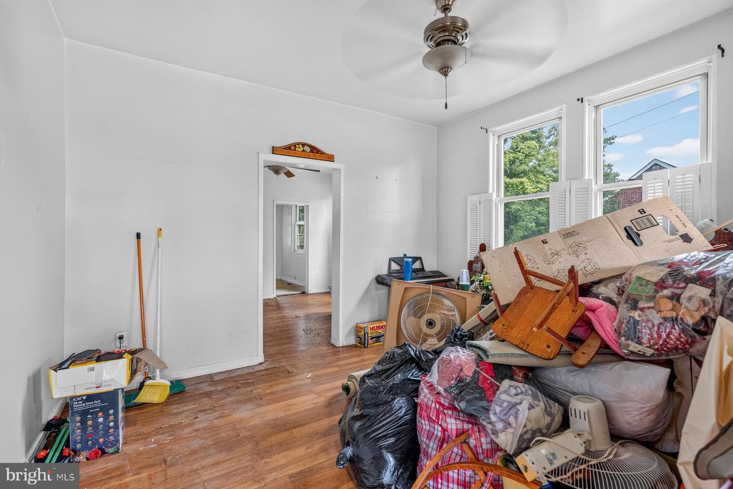 7436 Kenlea Avenue photo 25