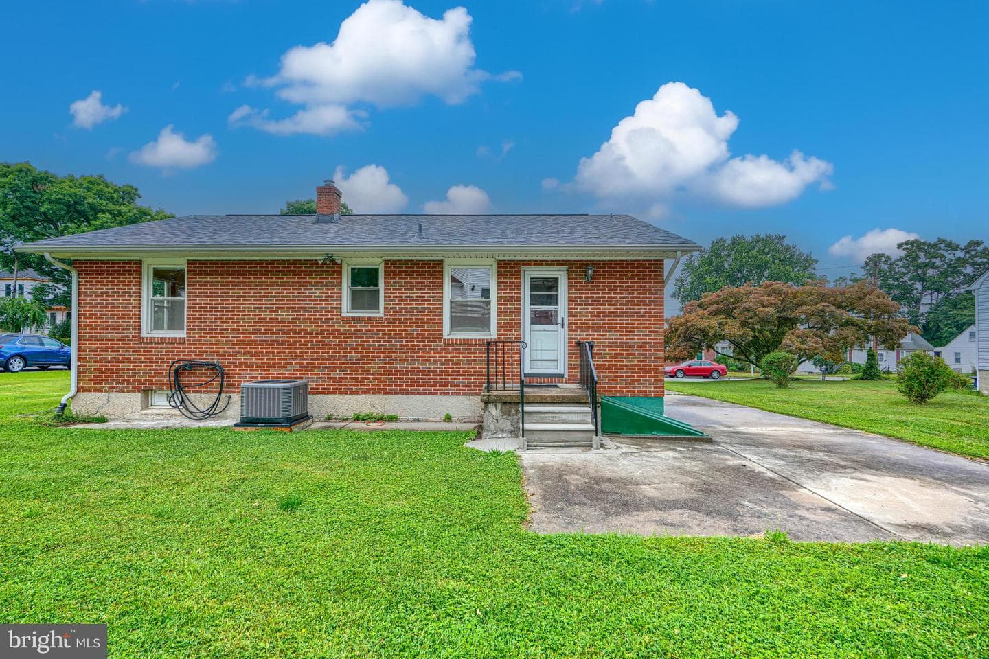 9607 Alda Drive photo 31
