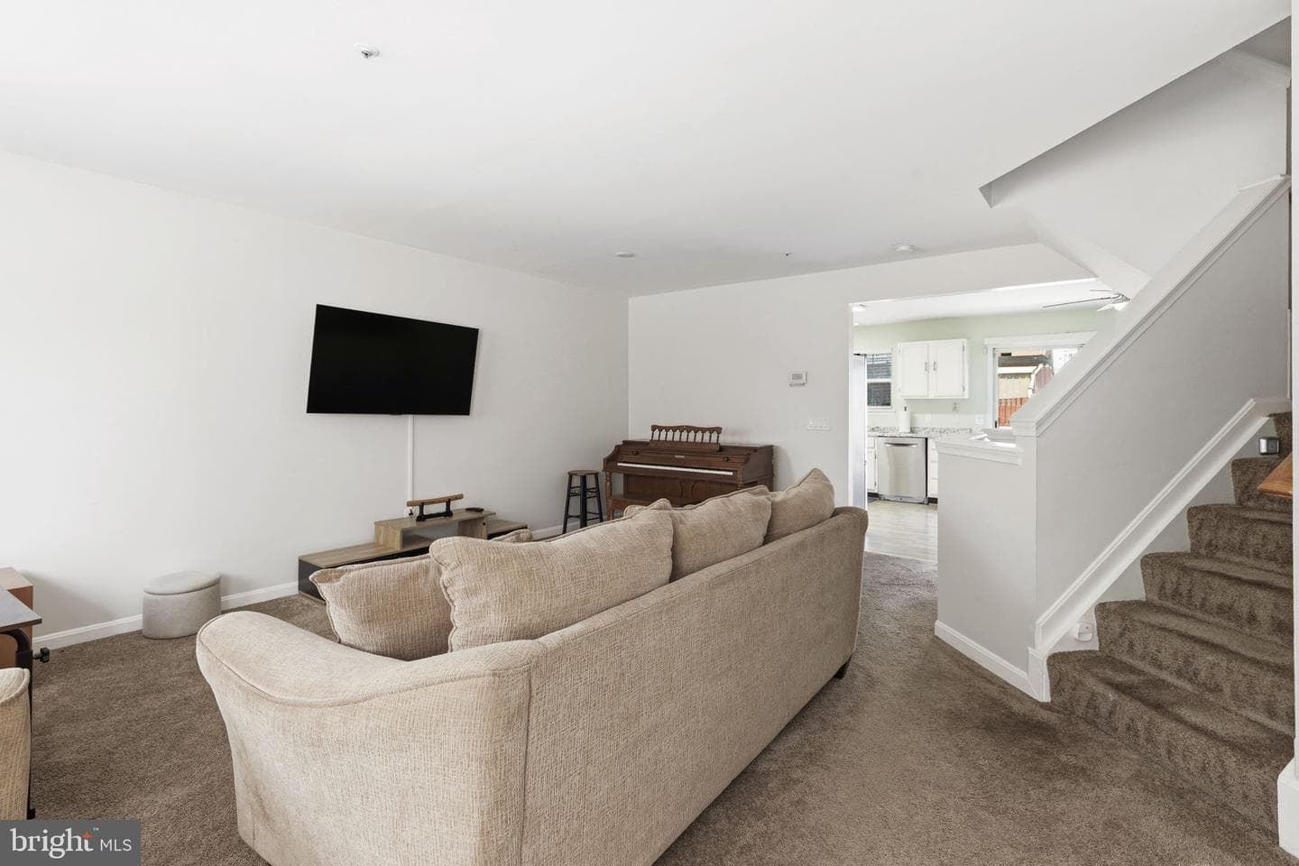 22 Arrowood Court photo 4