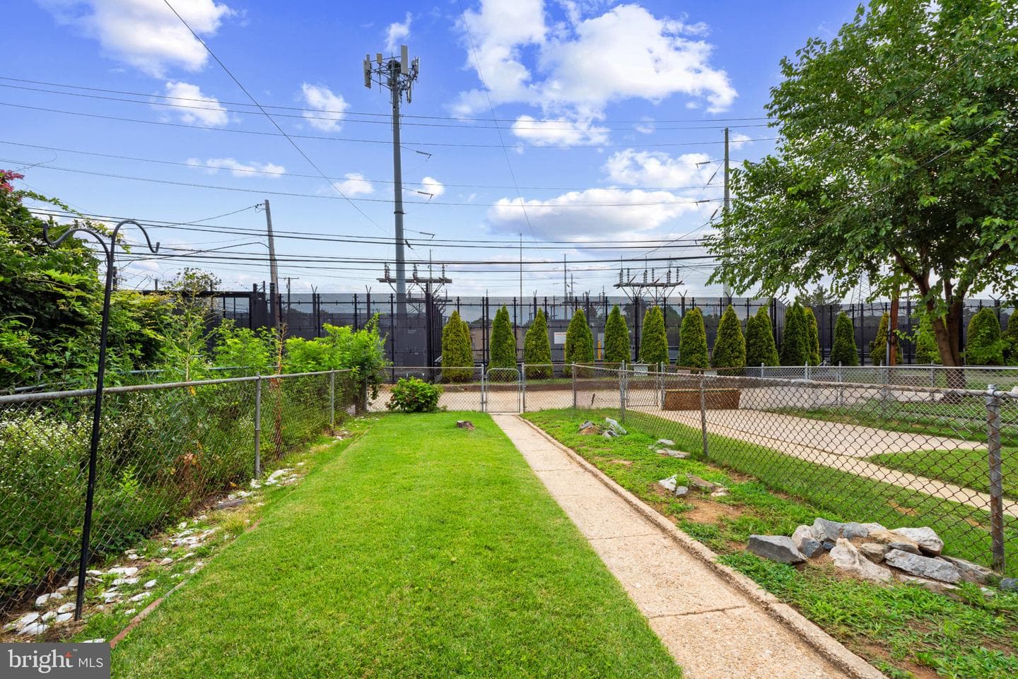 2207 Hawthorne Road photo 32