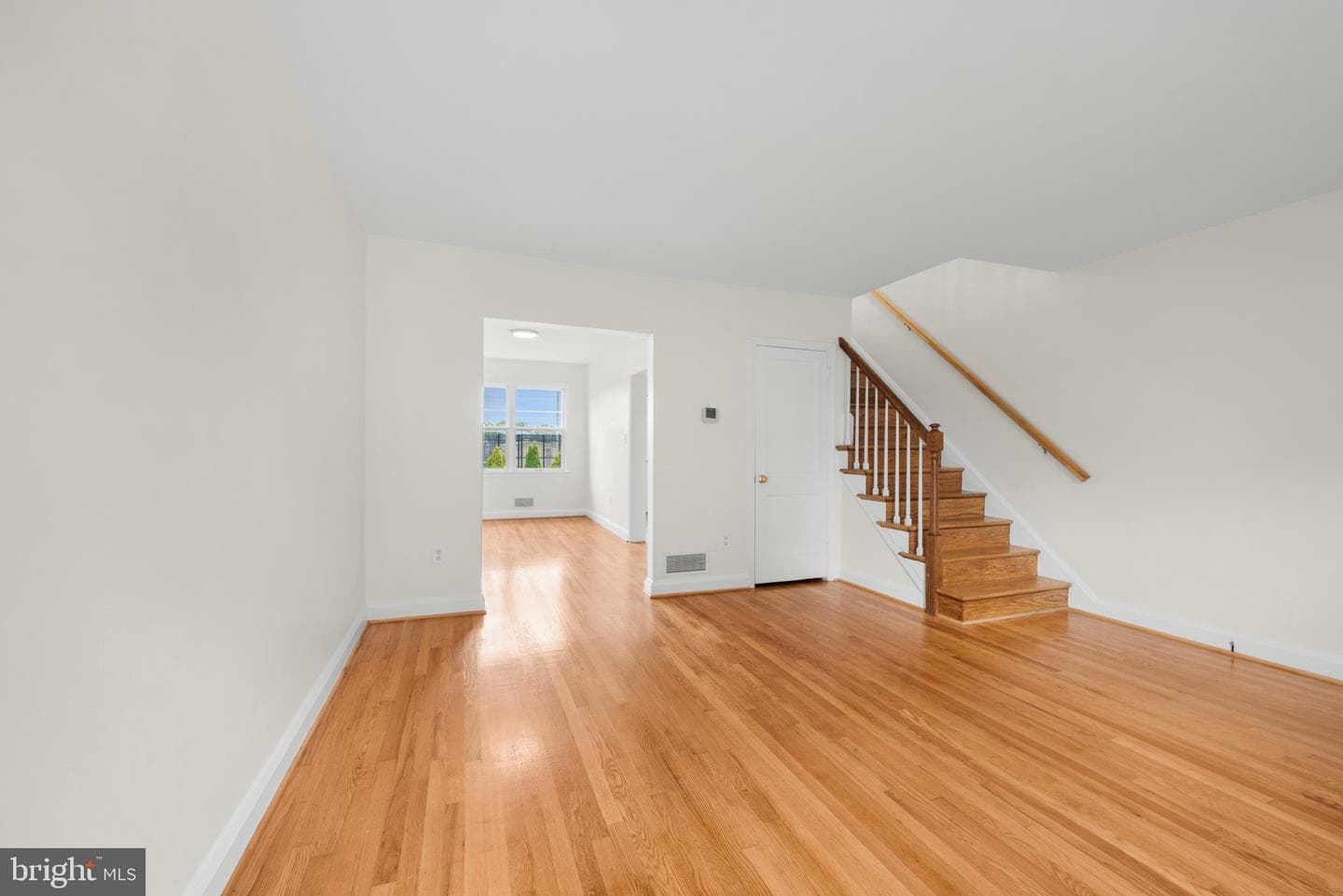 2207 Hawthorne Road photo 6