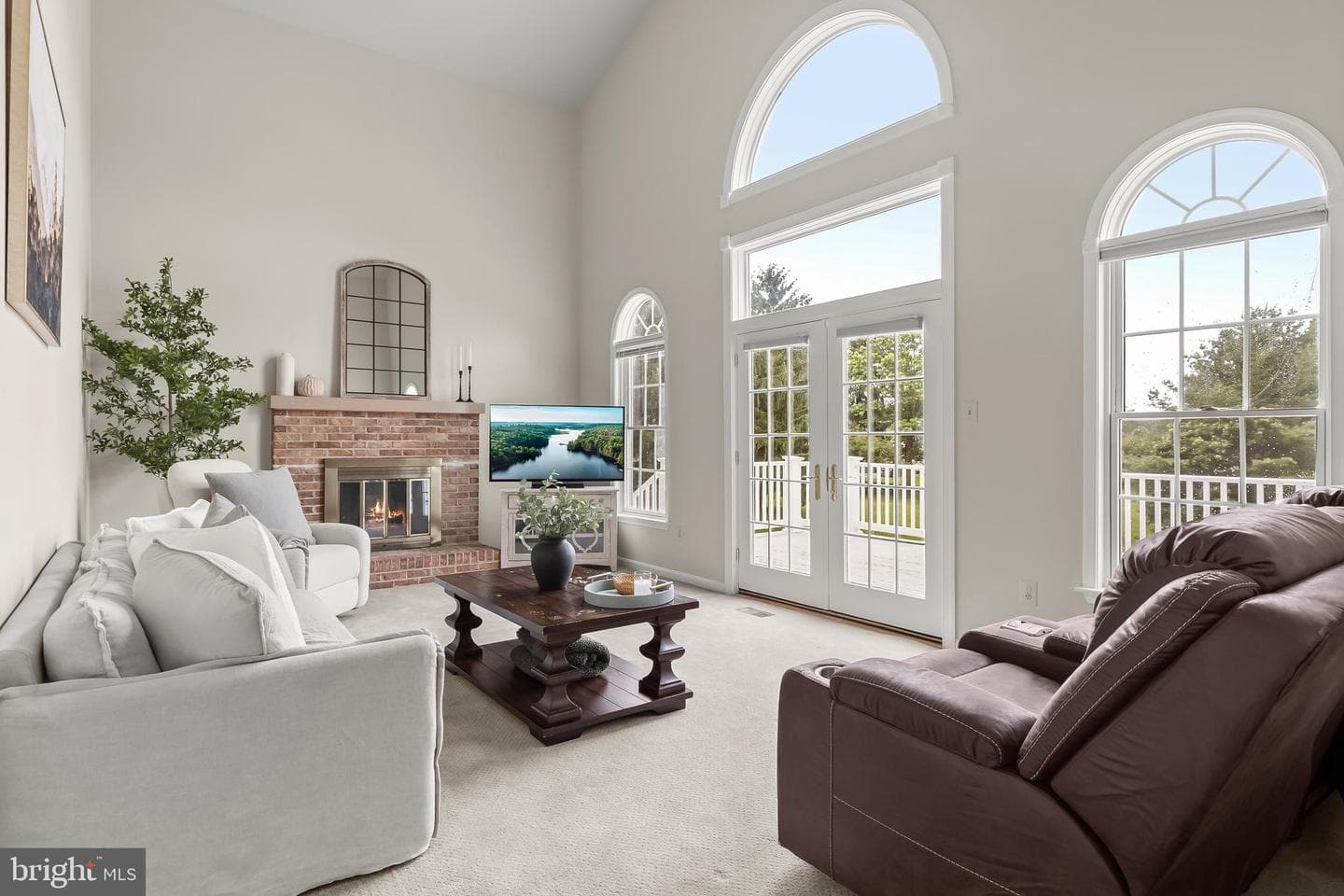 16 Farm Ridge Court photo 29