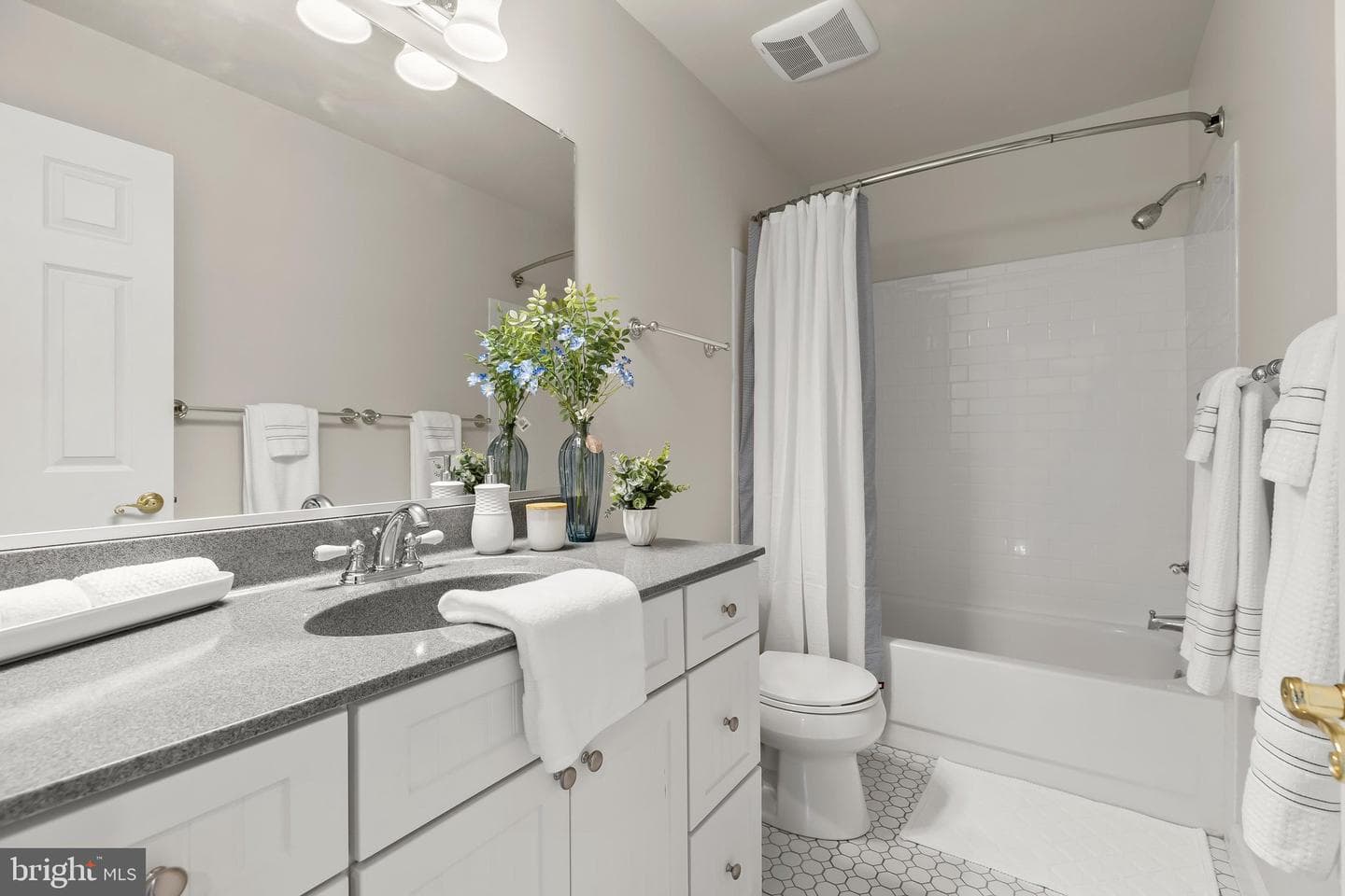 16 Farm Ridge Court photo 50