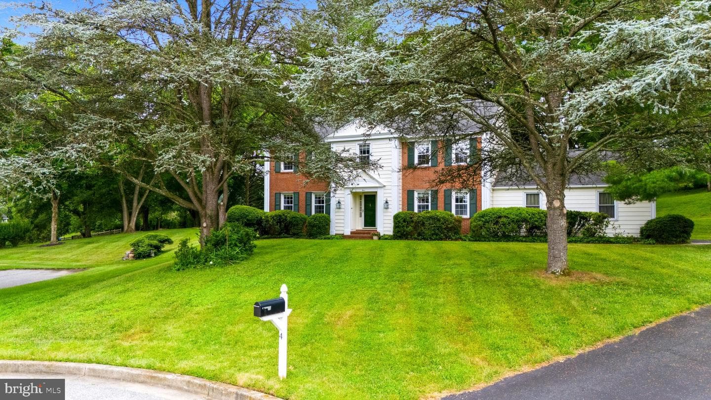 4 Alcan, Towson