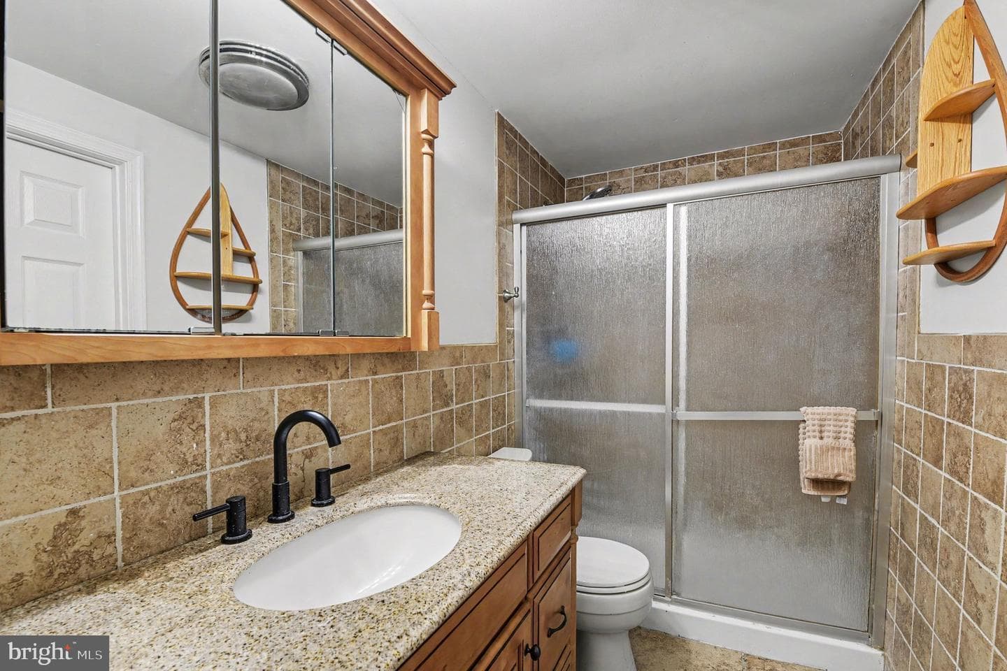5427 Balistan Road photo 19