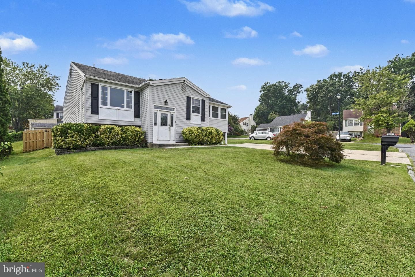 5427 Balistan Road photo 3