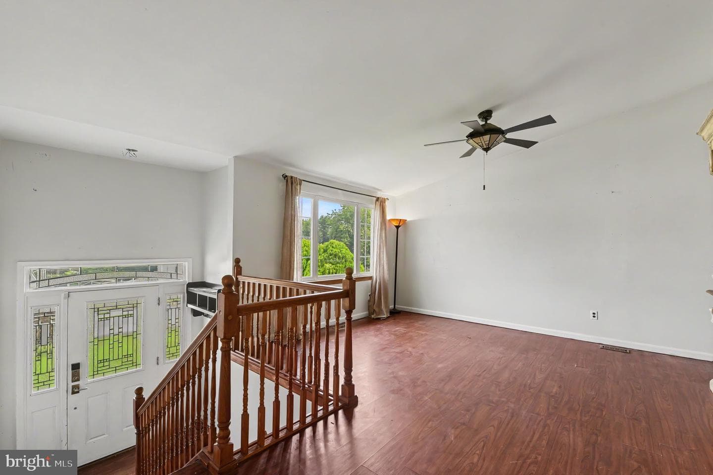 5427 Balistan Road photo 5
