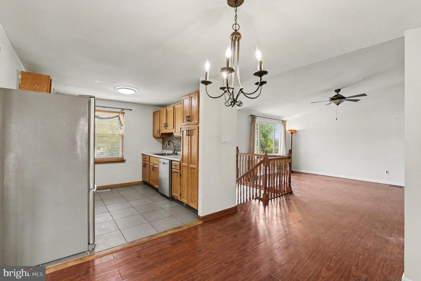 5427 Balistan Road photo 8
