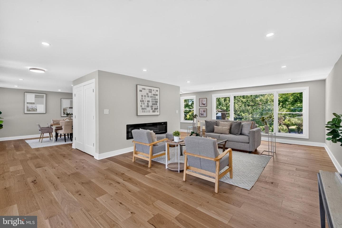 1127 Gypsy Lane W photo 21