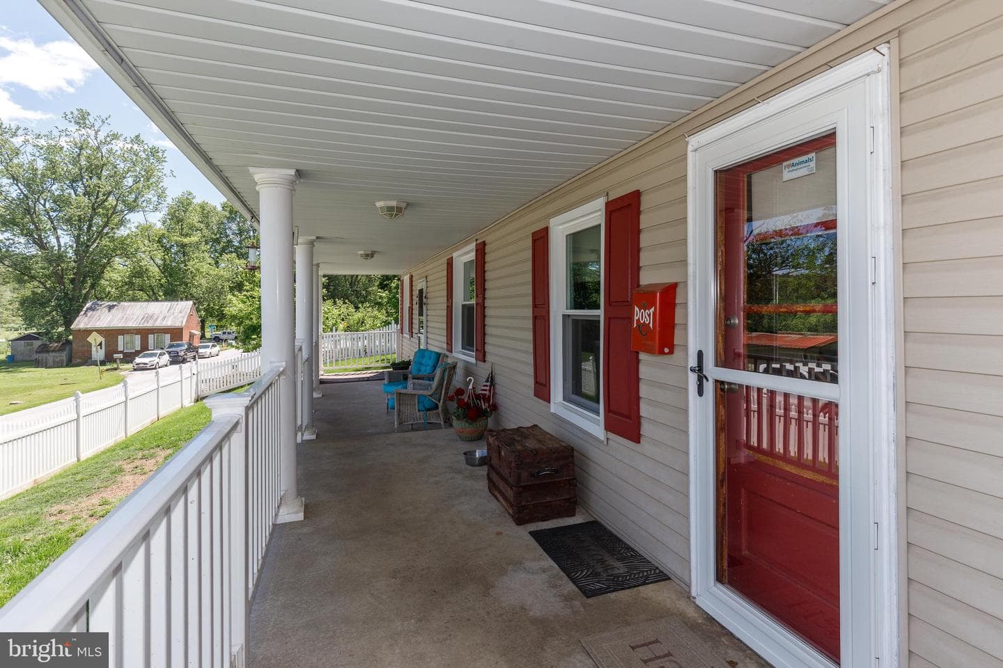 21304 W Liberty Road photo 3