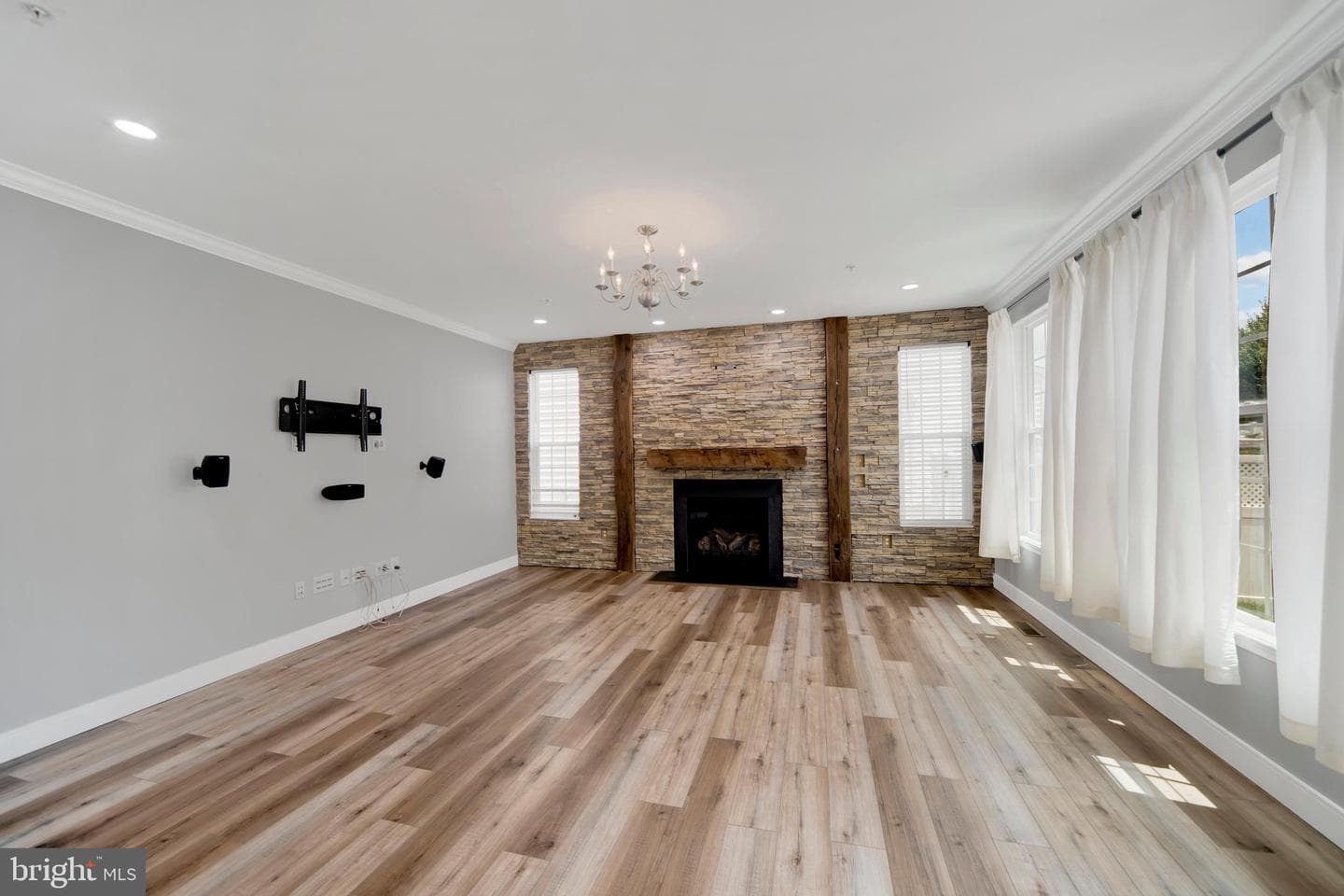 5707 Fieldcrest Drive photo 32