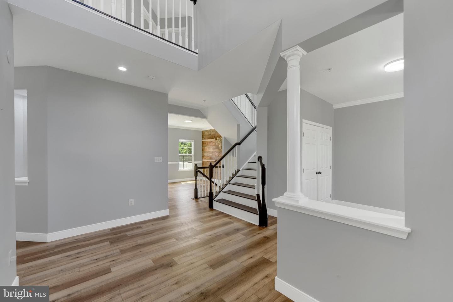 5707 Fieldcrest Drive photo 5