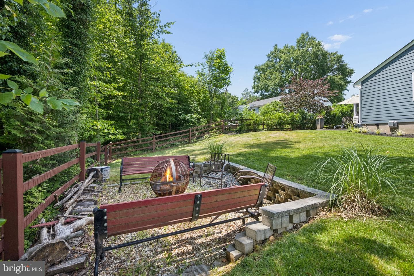 2015 Devere Lane photo 76