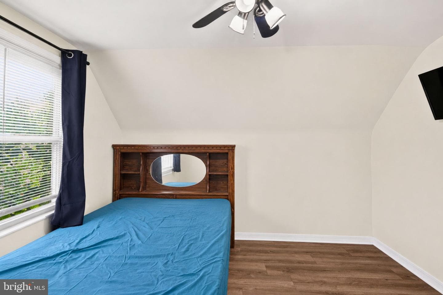 38 Lincoln Avenue photo 17