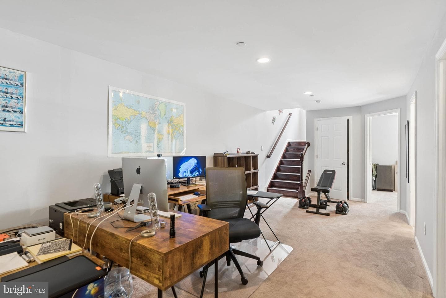 6 Kirkwyn Court photo 34