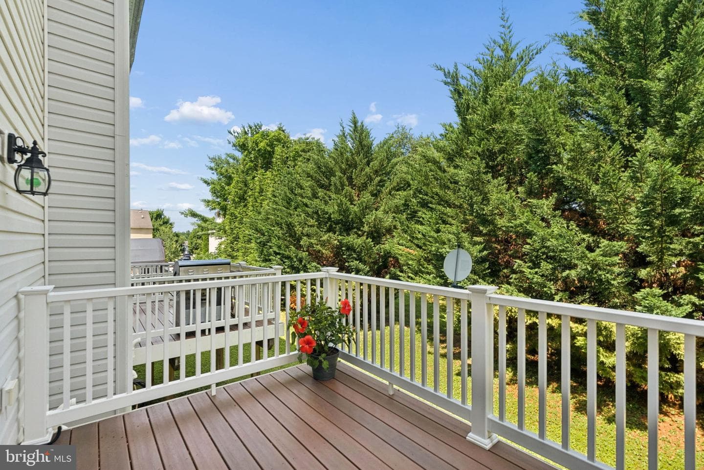 6 Kirkwyn Court photo 39