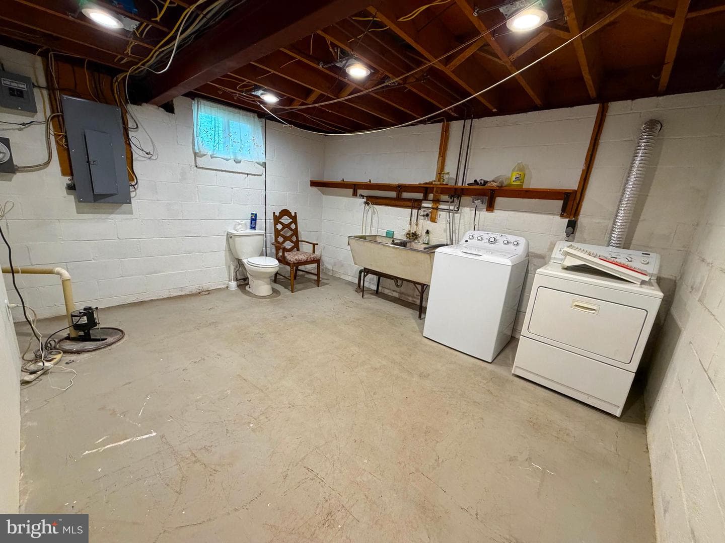 6615 Kenwood Avenue photo 31