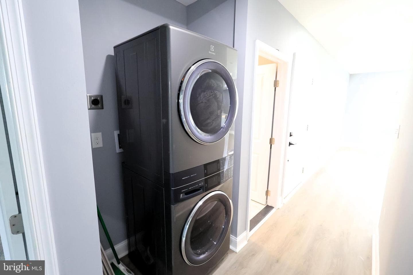 1812 Wilhelm Avenue photo 10
