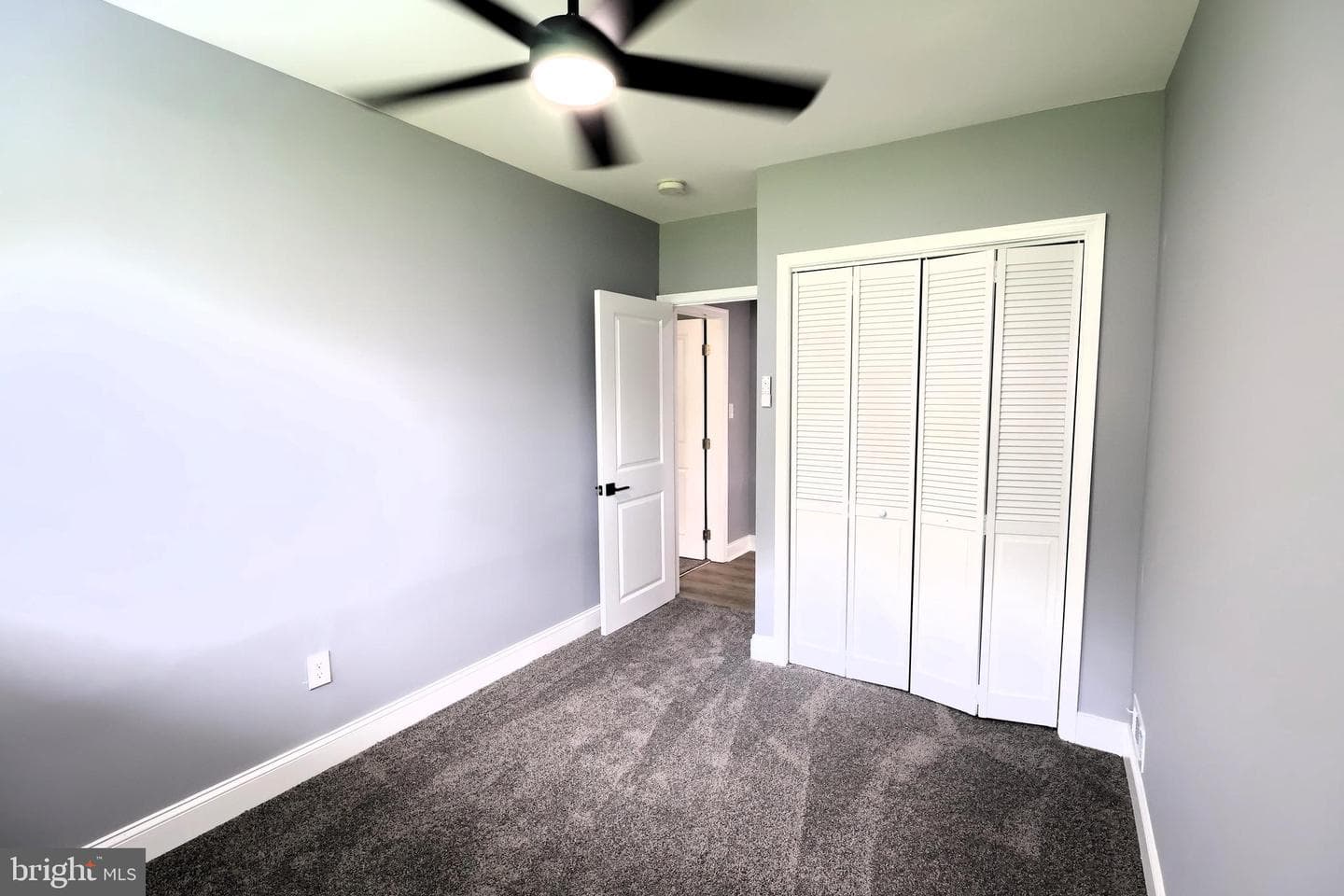 1812 Wilhelm Avenue photo 16