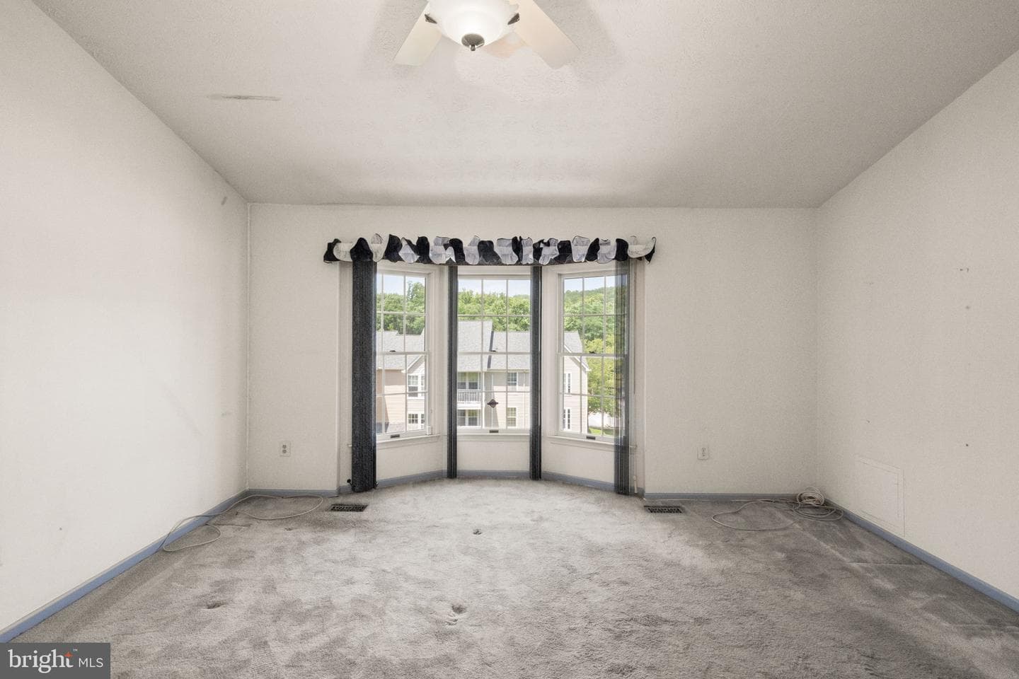 21 Willwood Court photo 16