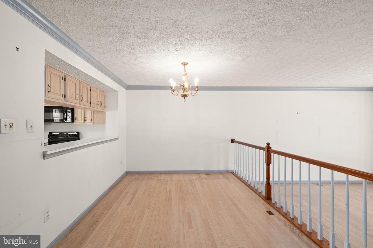 21 Willwood Court photo 7