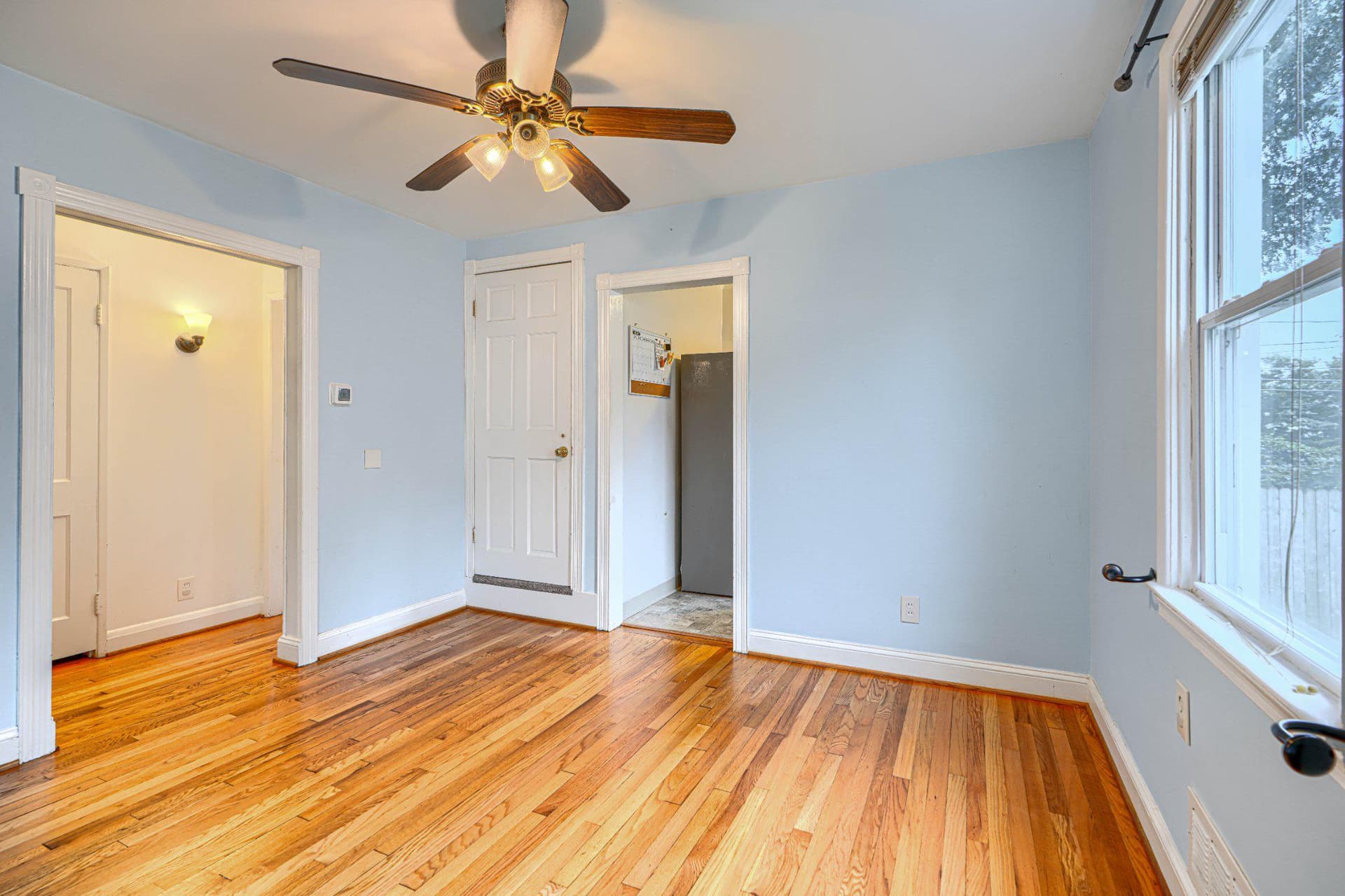 2511 Windsor Road photo 11