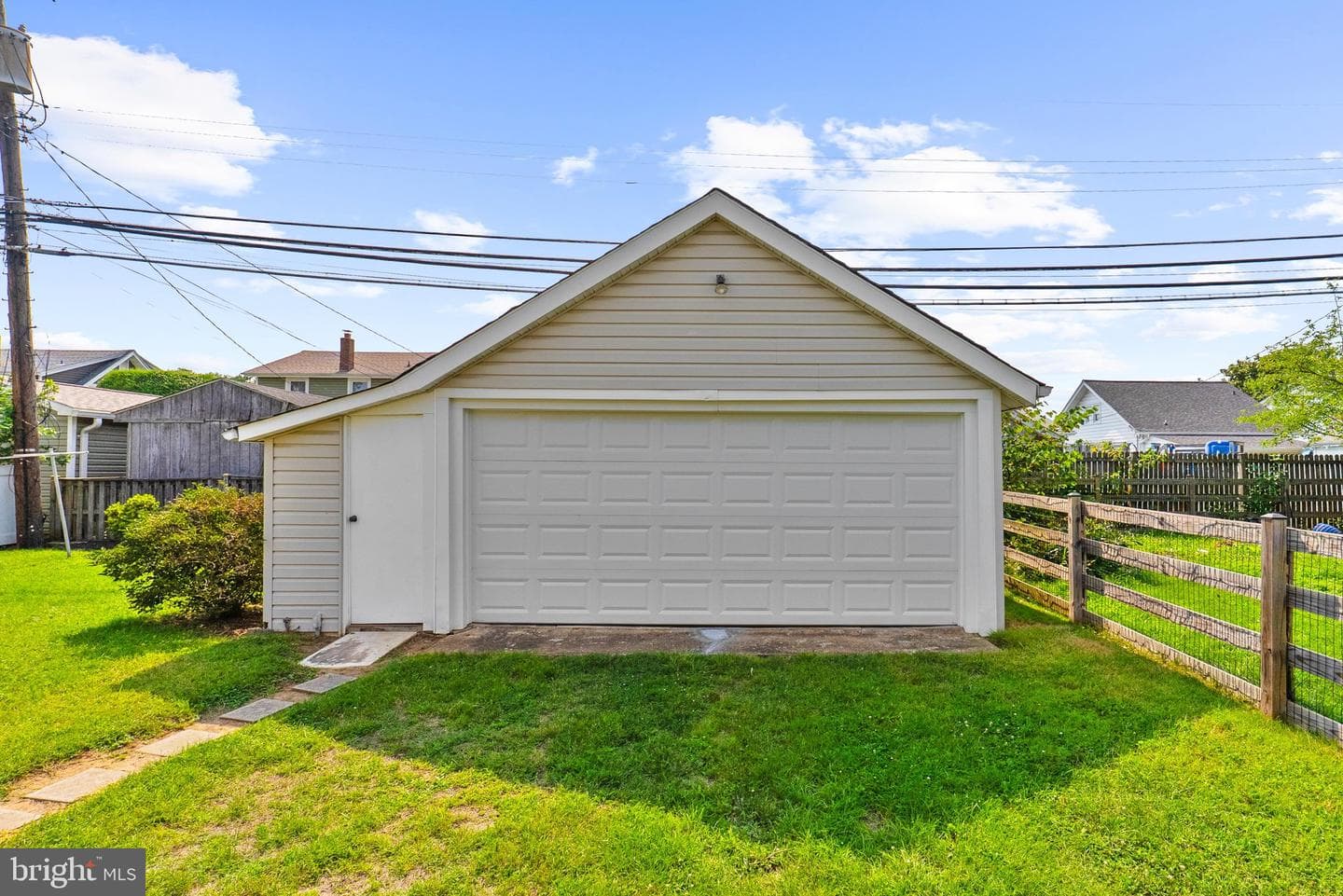 5542 Carville Avenue photo 49