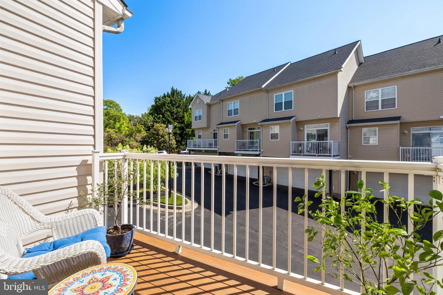 543 Ensemble Court photo 17