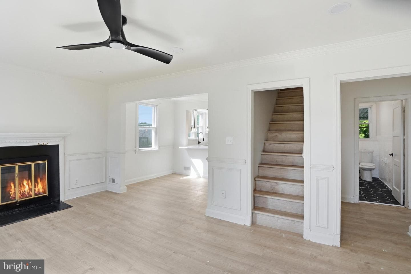 4222 Thorncliff Road photo 8