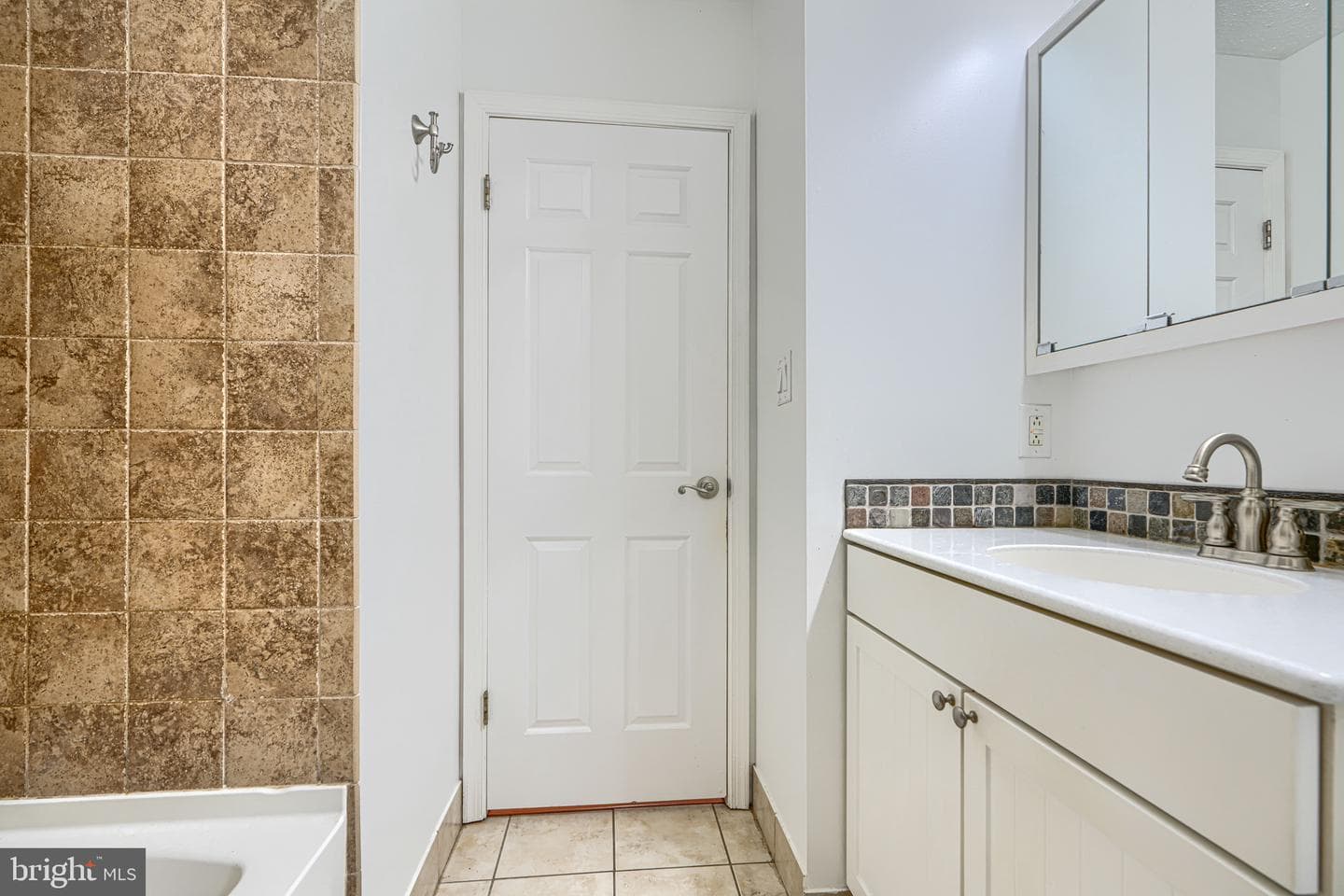 9520 Oakbranch Way photo 31