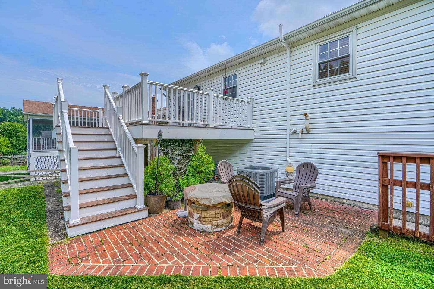 9520 Oakbranch Way photo 45