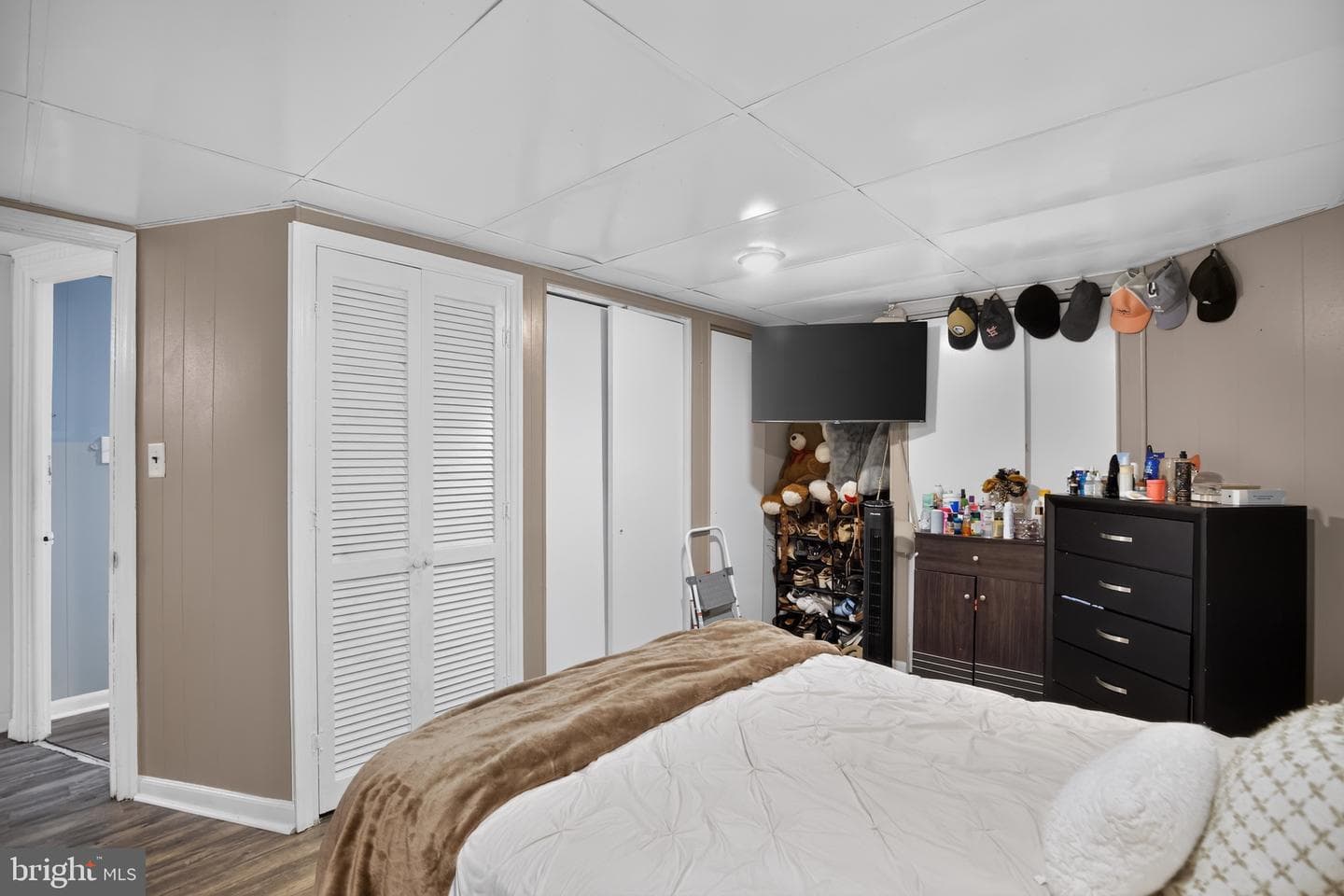 628 George Avenue photo 33