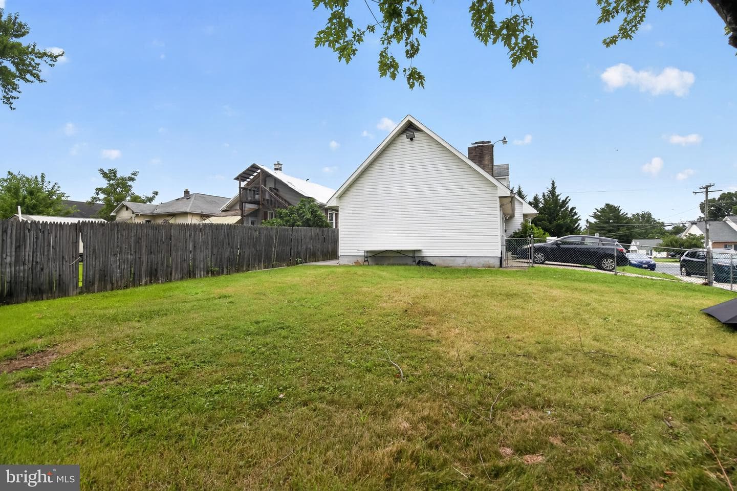 628 George Avenue photo 36