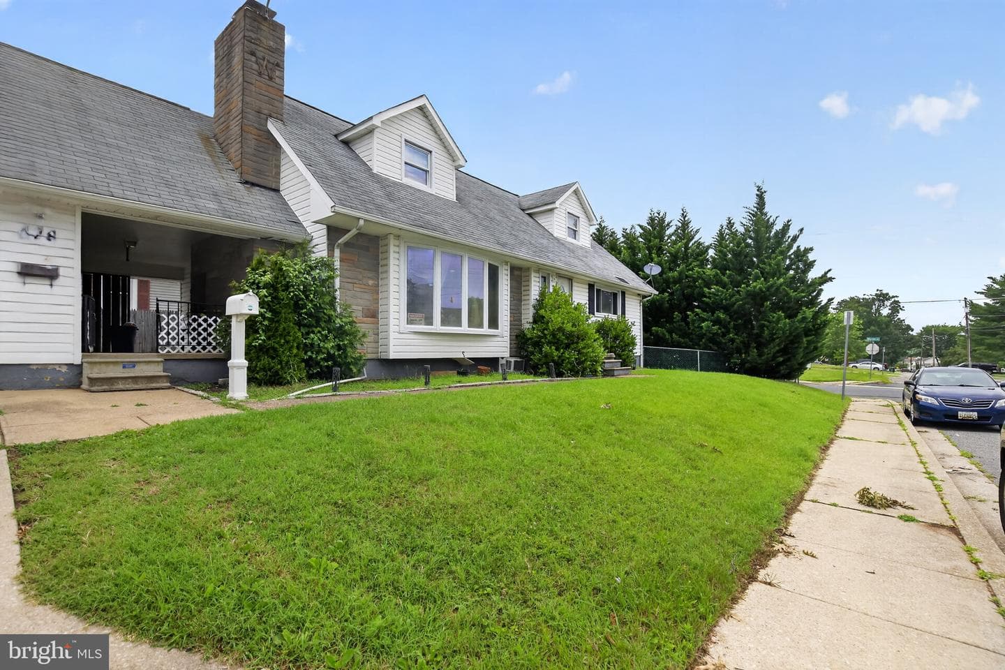 628 George Avenue photo 38
