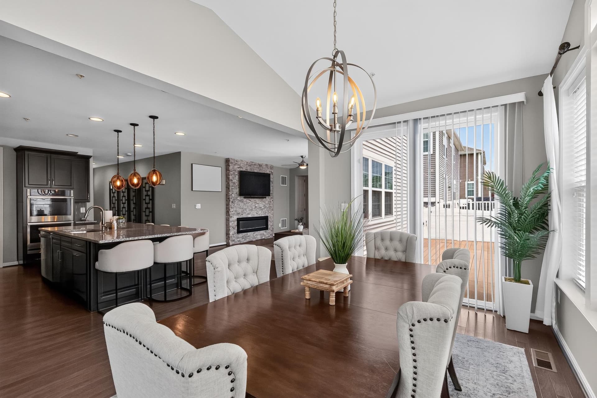 409 Crystal Downs Court photo 20