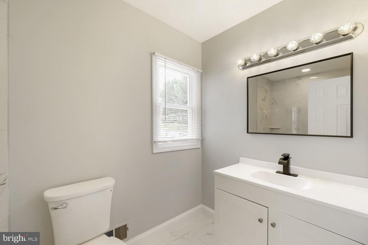 113 Danbury Road photo 24