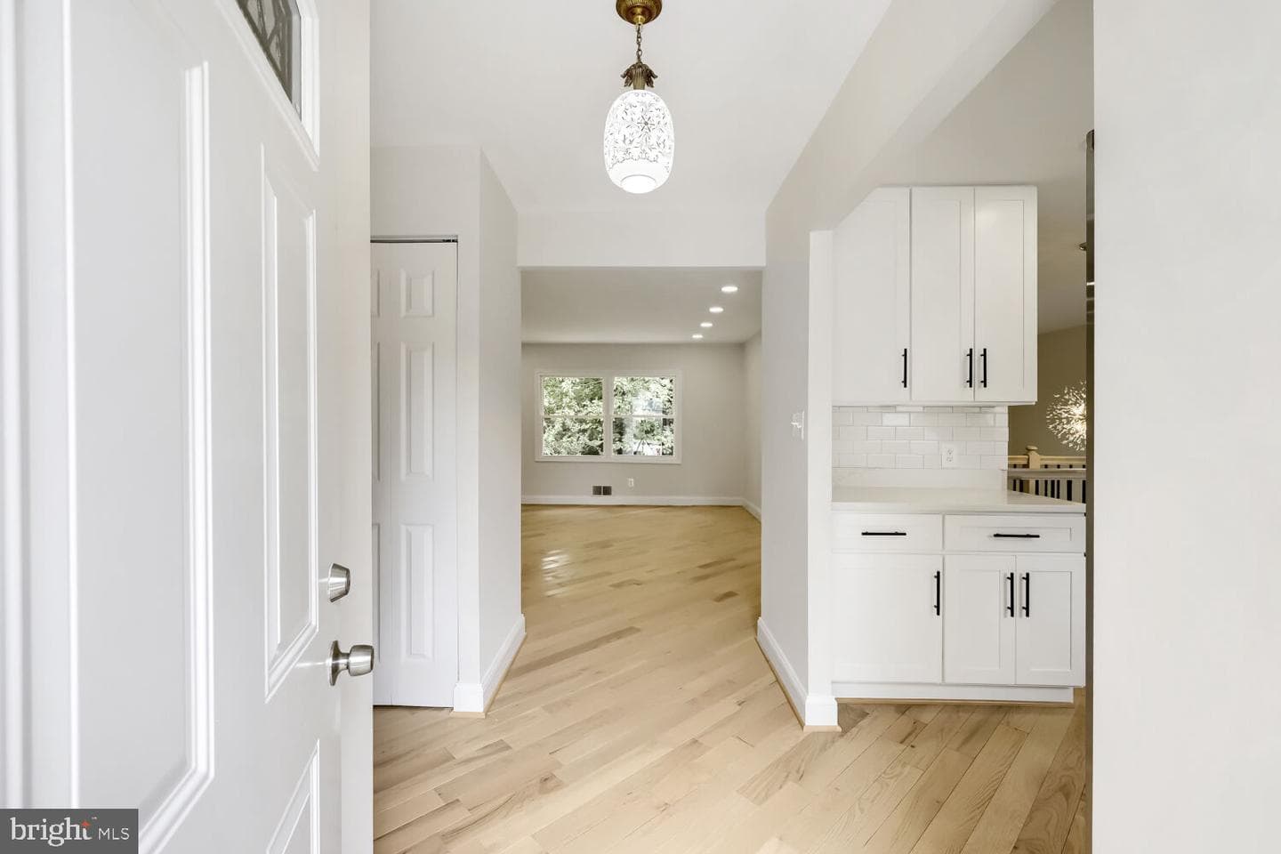 113 Danbury Road photo 4