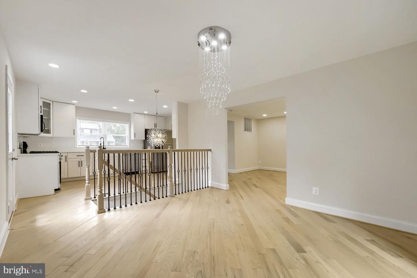 113 Danbury Road photo 8
