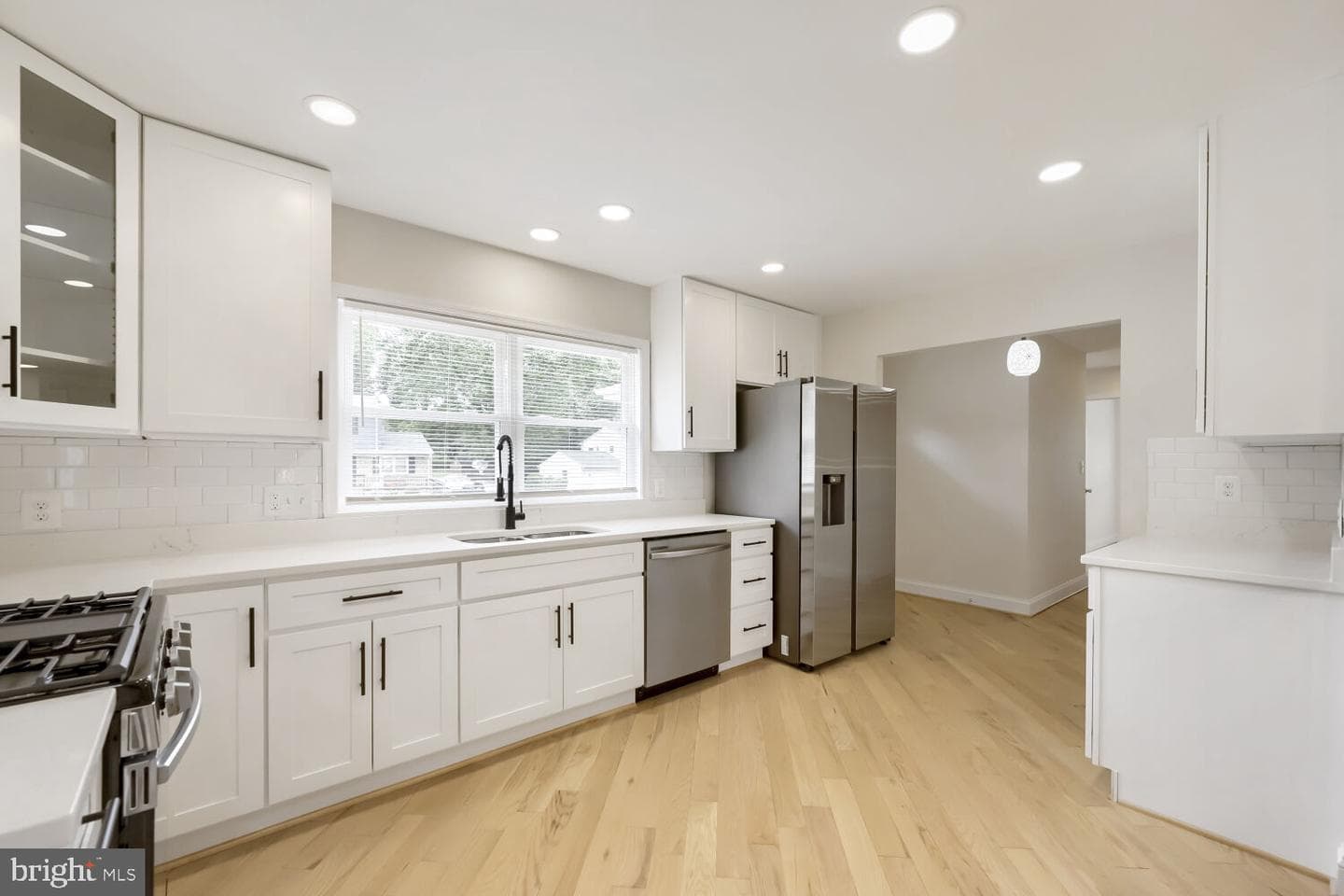 113 Danbury Road photo 9