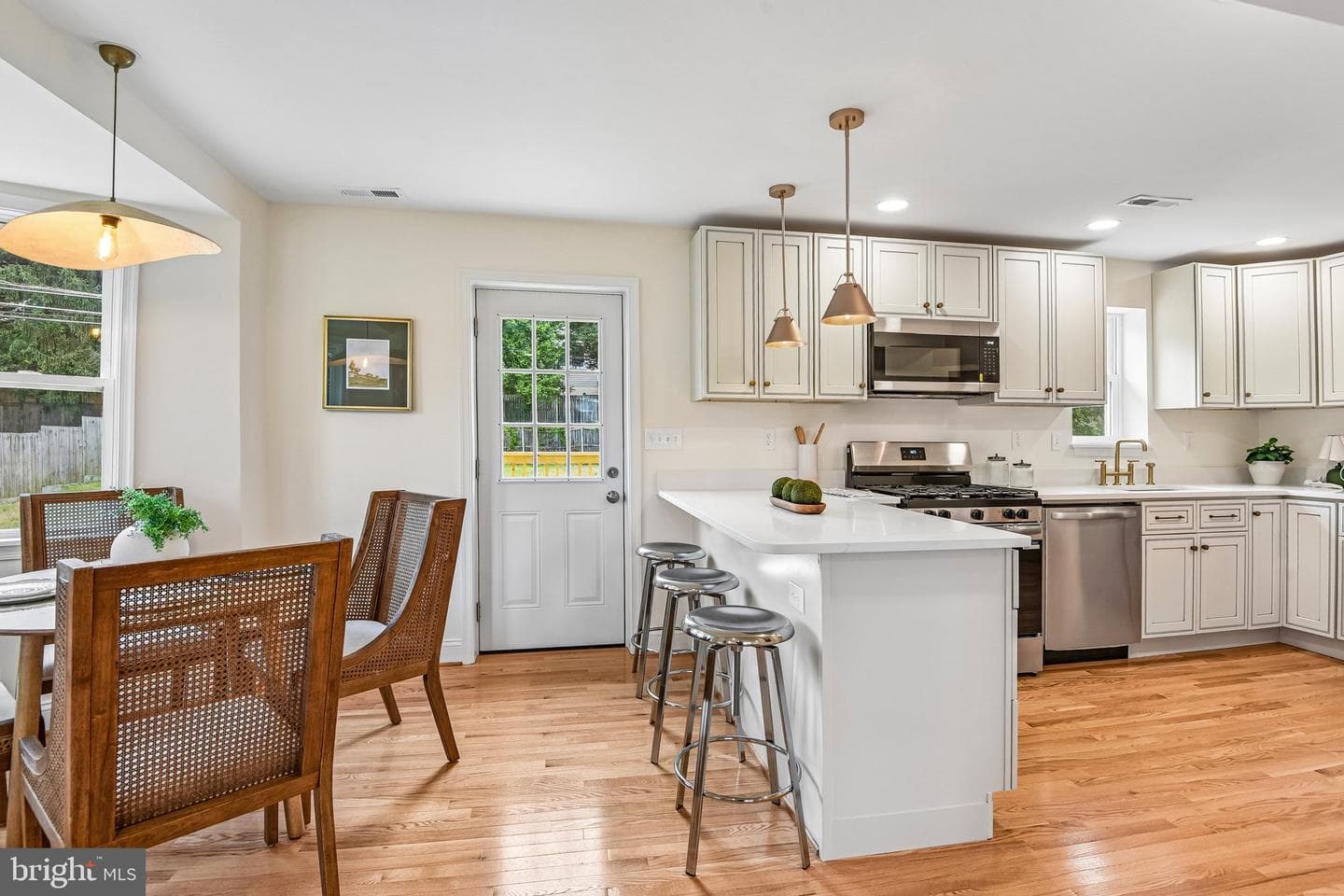 36 Wade Avenue photo 9