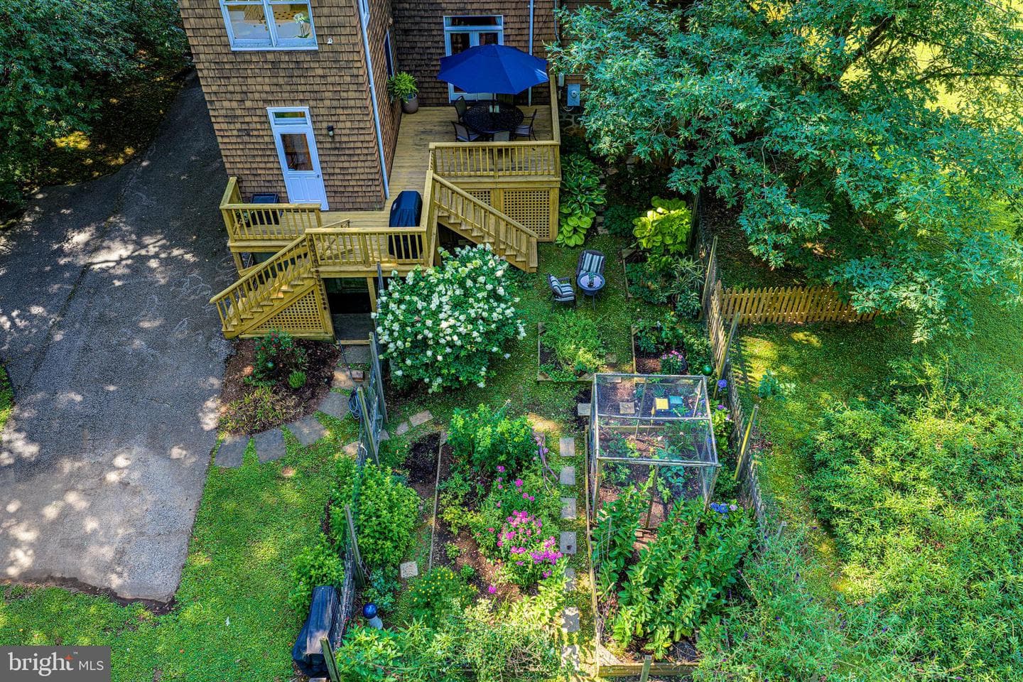 1014 Windsor Road photo 38