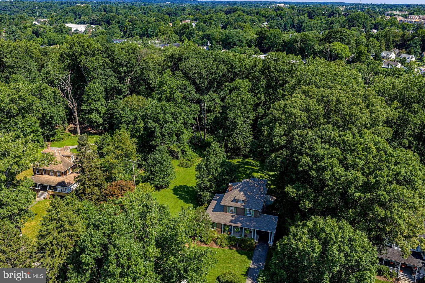 1014 Windsor Road photo 47