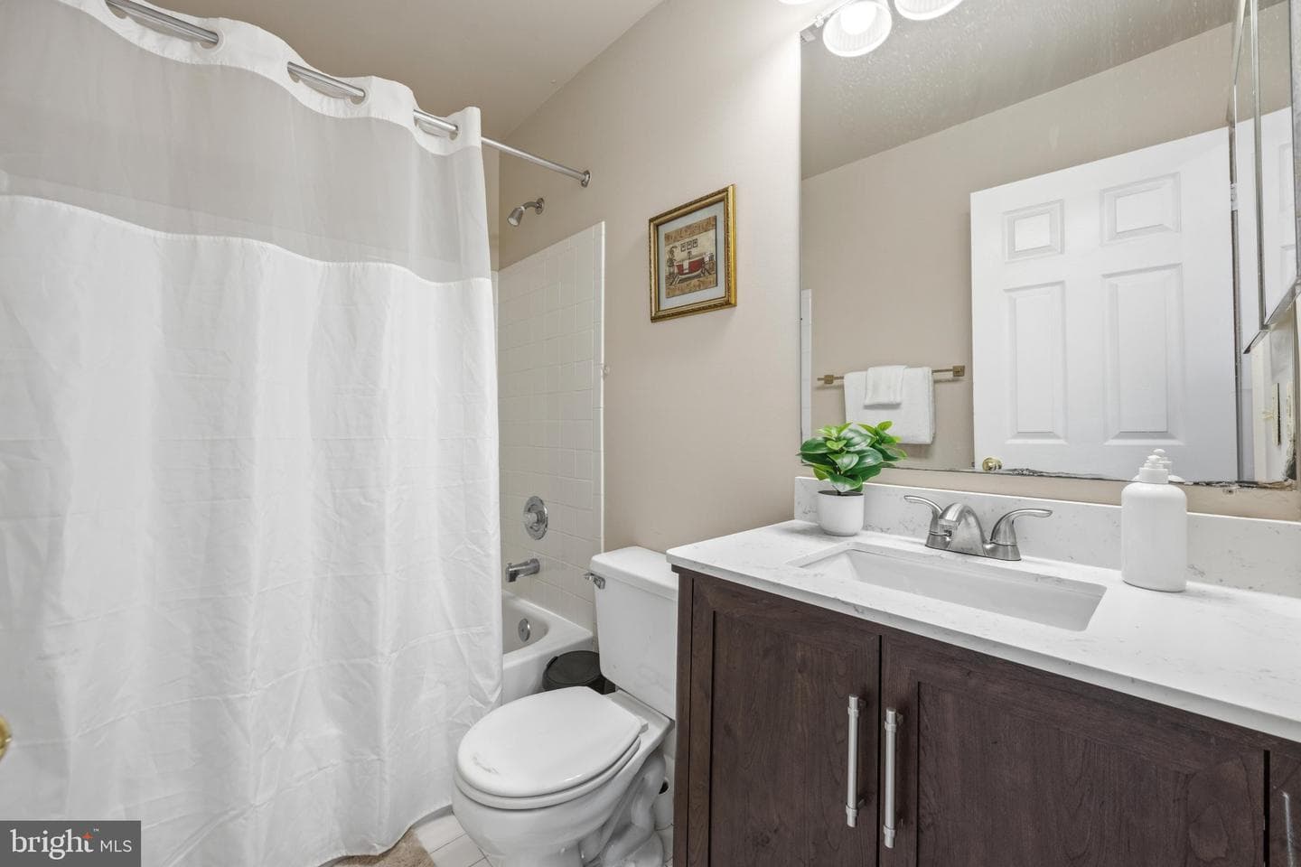 9406 Georgian Way photo 29