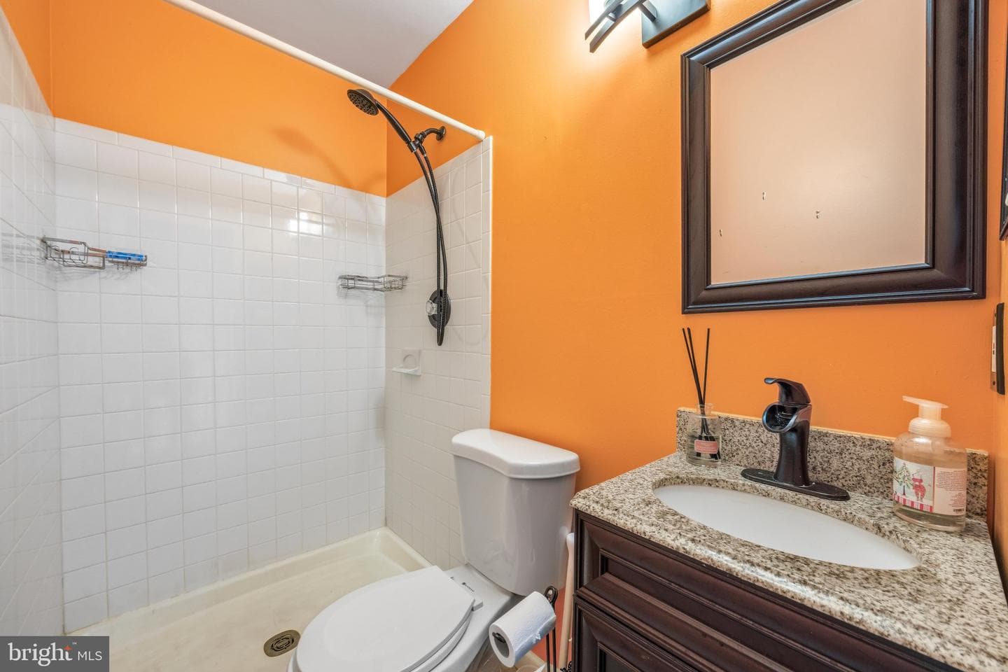 9406 Georgian Way photo 34
