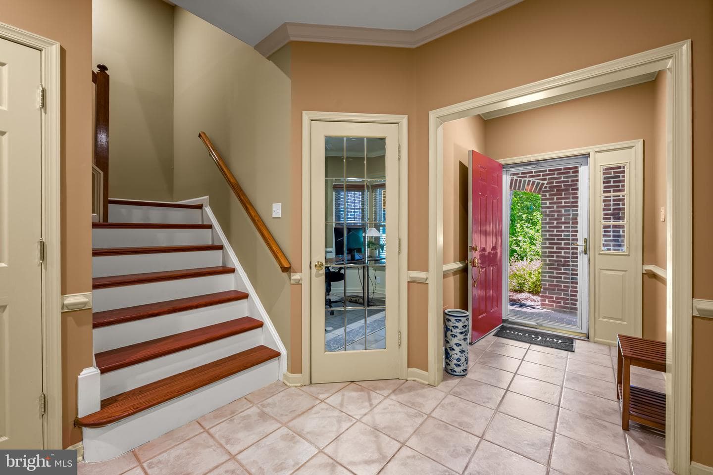 1011 Lillies Lane photo 32