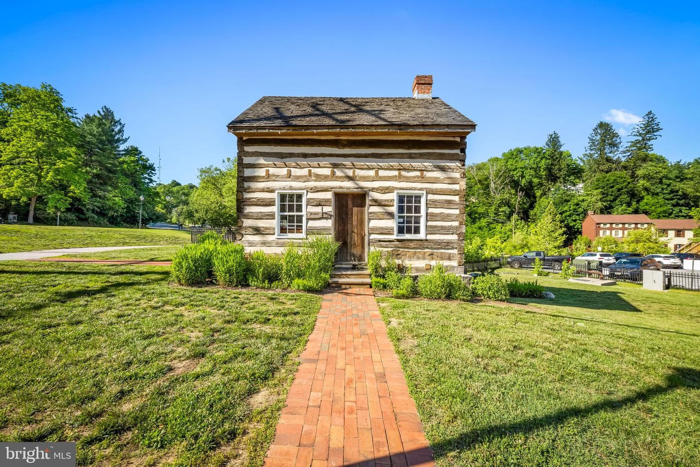 1011 Lillies Lane photo 51