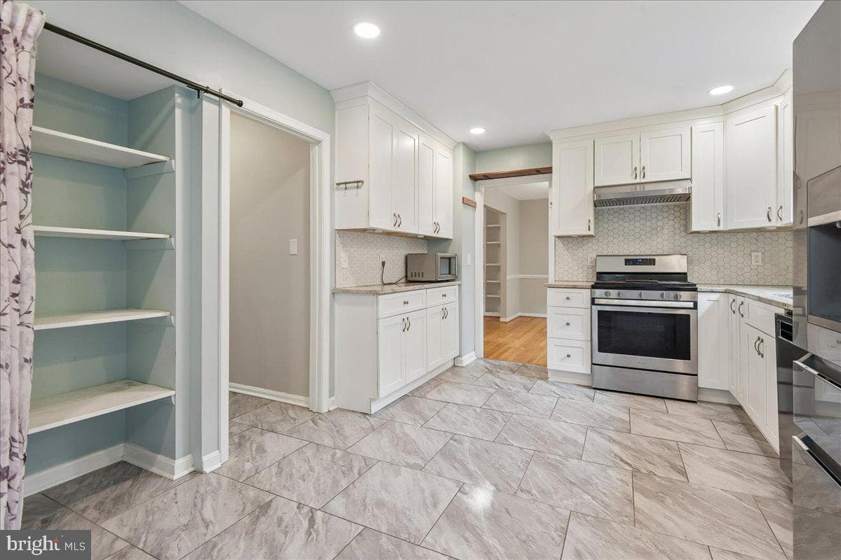 535 Dunkirk Road photo 11