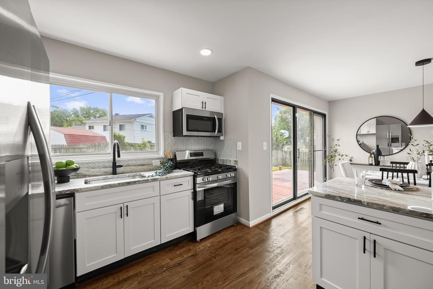 6035 Moorehead Road photo 18
